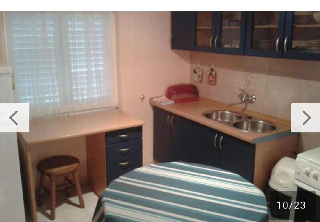 Apartmani Mira Vir Esterno foto