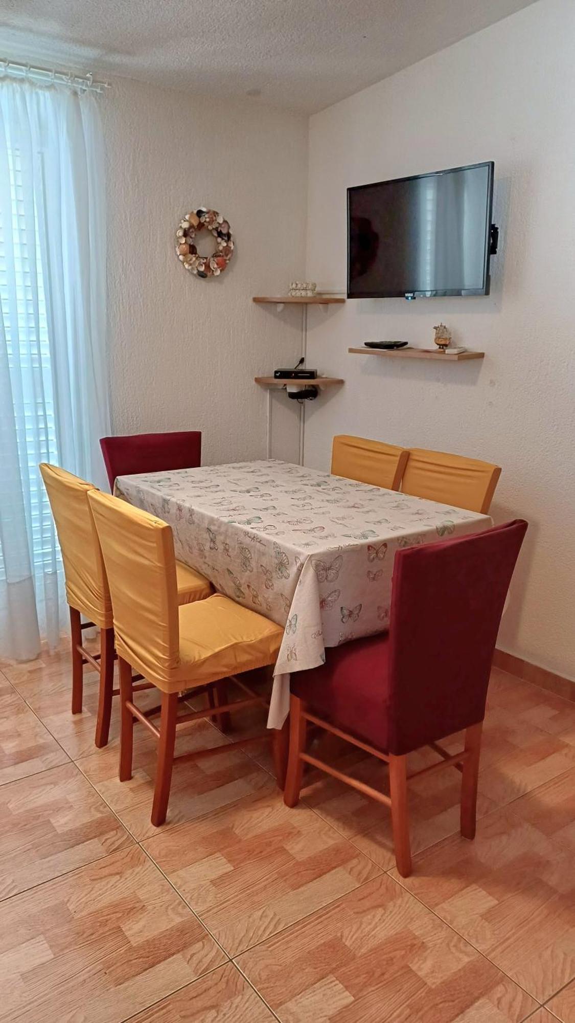 Apartmani Mira Vir Esterno foto